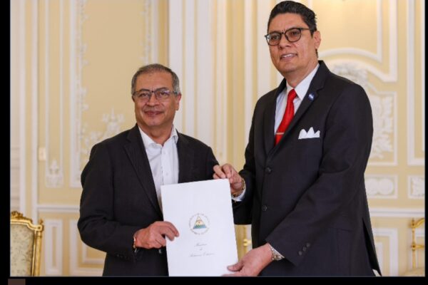 Cro. Harold Delgado es acreditado en Colombia como Embajador de Nicaragua