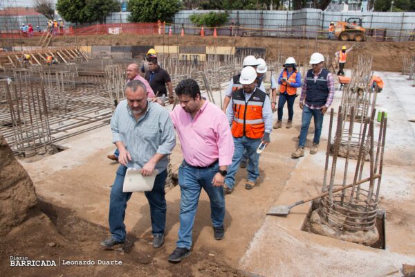 Avanzan obras del Complejo Deportivo Dignidad