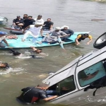 Sube a 17 cifra de fallecidas tras caída de bus al río Nilo, Egipto