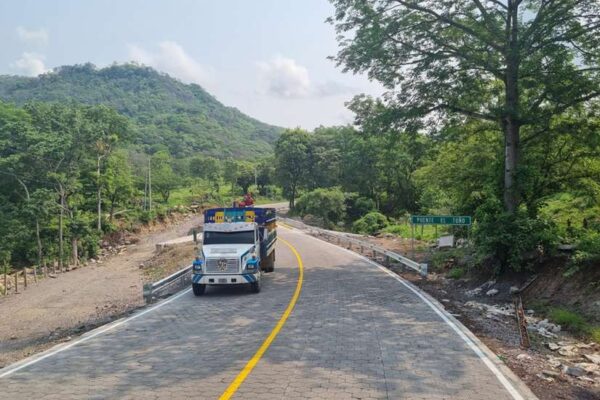 Inauguran Nueva Carretera de 40 km entre León y Estelí para Impulsar el Desarrollo Regional
