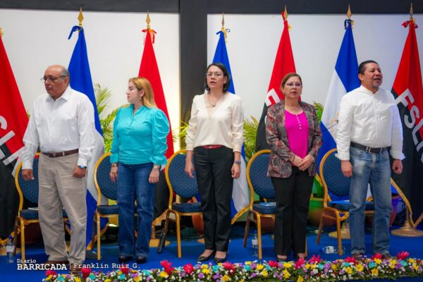 Nicaragua presenta la Estrategia Nacional de Educación ‘Bendiciones y Victorias’ en honor a Carlos Fonseca Amador