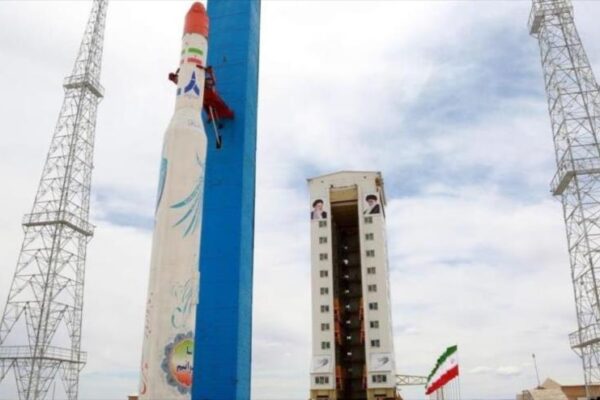 Irán tiene previsto lanzar entre 6 y 8 satélites en año en curso