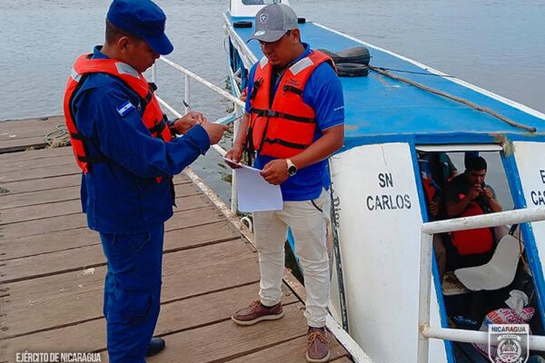 Ejército de Nicaragua da seguimiento a la onda tropical número 17