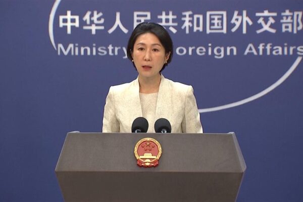 China no permitirá a terceros calumniar las relaciones con Cuba