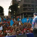Presidente Nicolás Maduro se suma a la gran marcha de inicio de campaña Venezuela Nuestra del Siglo XXI en Caracas