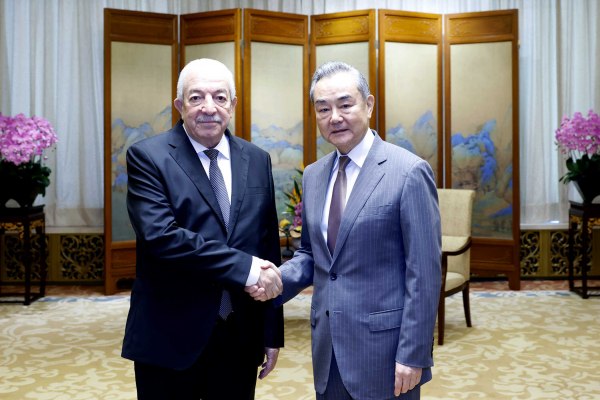 China enfatiza su apoyo a la causa del pueblo palestino