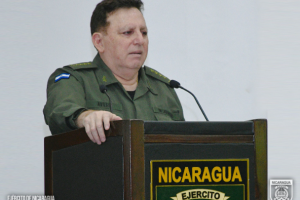Comandante General de Ejército Julio César Avilés, realizó reunión de trabajo con jefes de direcciones del Estado Mayor General