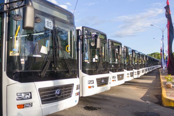 Nuevas unidades de autobuses, para fortalecer el transporte