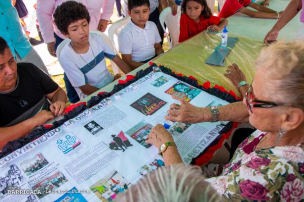 Conmemoran 44 años del cierre de la CNA con niños, jóvenes y adultos mayores