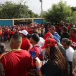 Presidente Nicolás Maduro: en Venezuela el pueblo postula, vota y decide