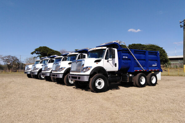Primer Lote de Camiones Volquetes de Belarús Llega a Nicaragua