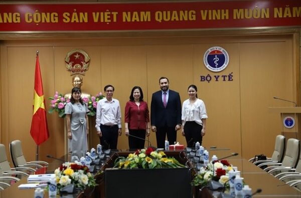 Vietnam y Nicaragua Fortalecen Cooperación Bilateral en el Sector Salud