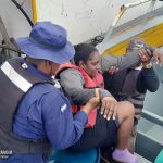 Ejército de Nicaragua rescata a pescadores afectados en el mar caribe