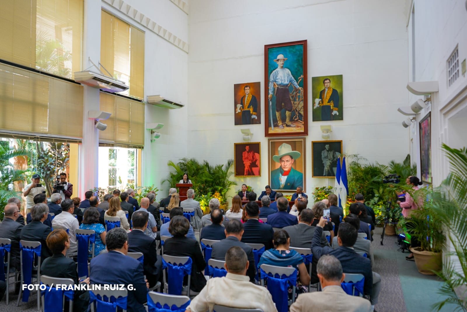 Galería Fotográfica de la Reunión del Canciller  Valdrack Jaentschke y el Cuerpo Diplomático acreditado en Nicaragua