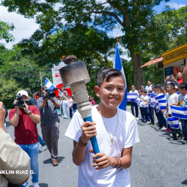 Foto de (+Fotos) Antorcha de la Unión Centroamericana en Nicaragua