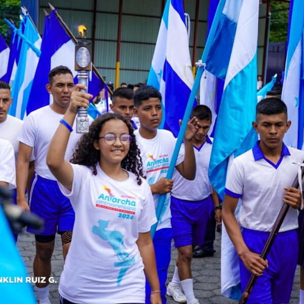 Foto de (+Fotos) Antorcha de la Unión Centroamericana en Nicaragua
