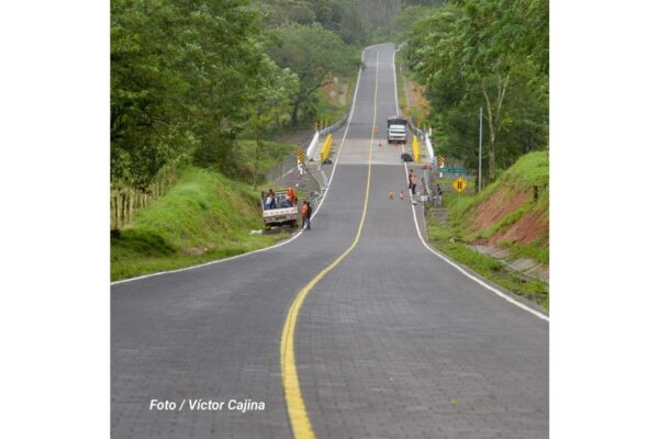 Inauguran primer tramo de la carretera Cuapa – La Libertad, una obra de progreso para Chontales