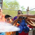 Avanza entrega de viviendas, agua potable y obras comunitarias