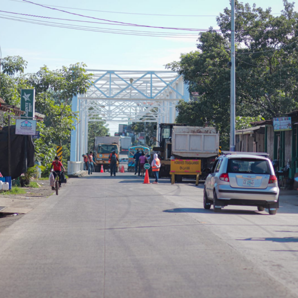 Foto de Galería Fotográfica del inicio de la construcción del puente Mulukuku en la Región Autónoma de la Costa Caribe Norte