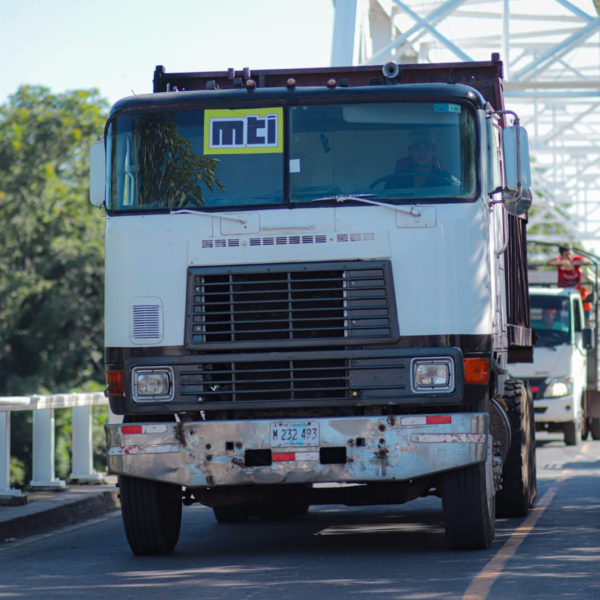 Foto de Galería Fotográfica del inicio de la construcción del puente Mulukuku en la Región Autónoma de la Costa Caribe Norte
