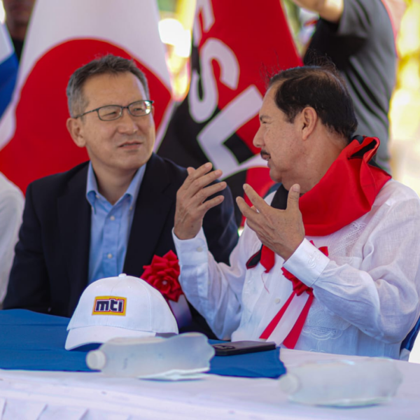 Foto de Galería Fotográfica del inicio de la construcción del puente Mulukuku en la Región Autónoma de la Costa Caribe Norte