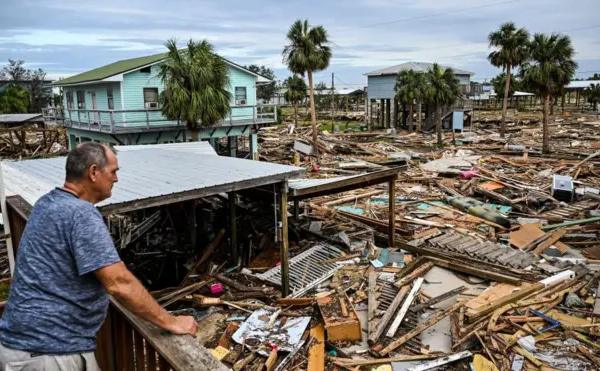Milton Causa Devastación en EE.UU. y se Degrada a Categoría 1