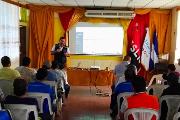 Productores Ganaderos Refuerzan la Trazabilidad Bovina en Nicaragua