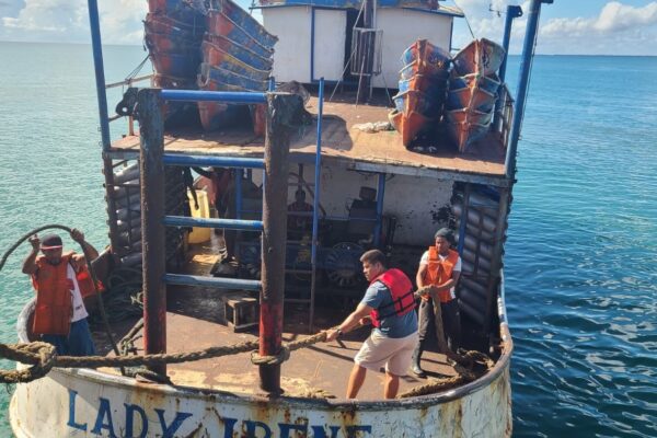 INPESCA: Desembarques Estables en Zonas Pesqueras del País
