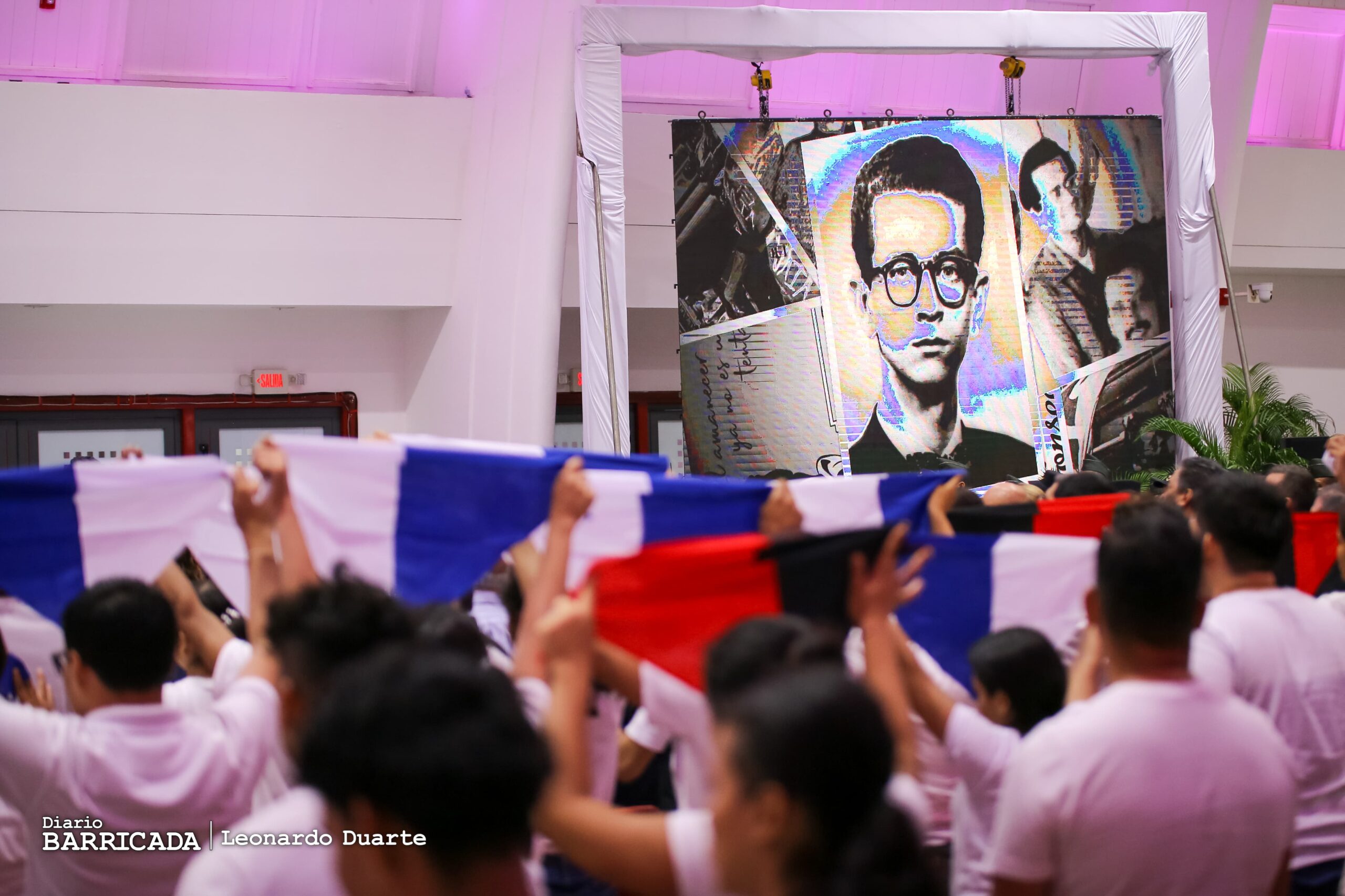 Aquí estamos, Carlos, abriendo nuevos caminos en beneficio del pueblo nicaragüense