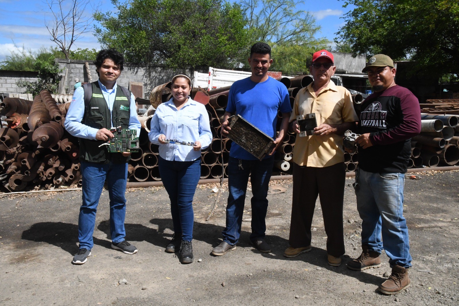 MARENA y recicladores de Tipitapa unen esfuerzos por un ambiente más limpio