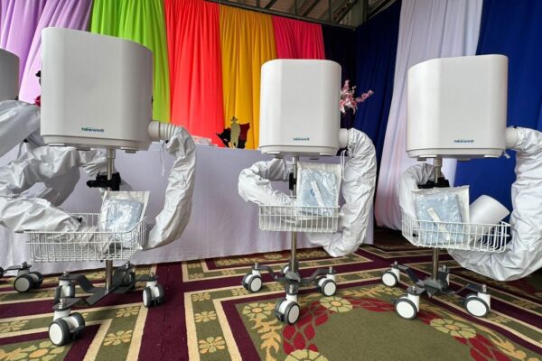 Buen Gobierno: Distribuimos Equipos de Mantas Térmicas para Procedimientos Médicos