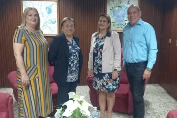 NICARAGUA Y CUBA, DOS REVOLUCIONES, DOS MODELOS DE SALUD AL SERVICIO DEL PUEBLO