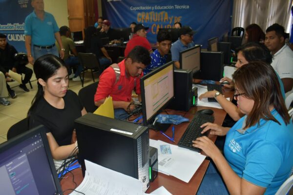 ¡Impulsa tu futuro en Nicaragua! Matrículas abiertas para Carreras Técnicas 2025