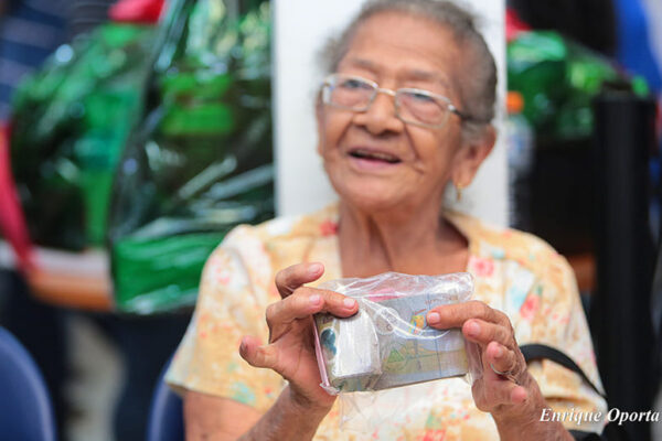 Gobierno de Nicaragua asegura el pago de 350 mil pensiones a jubilados y pensionados