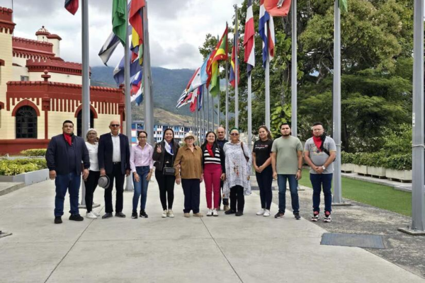 Nicaragua Rinde Homenaje al Comandante Eterno Hugo Chávez en Venezuela