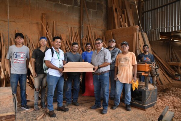 MARENA realiza visita a la Carpintería «Salguera» en Santo Tomás, Chontales