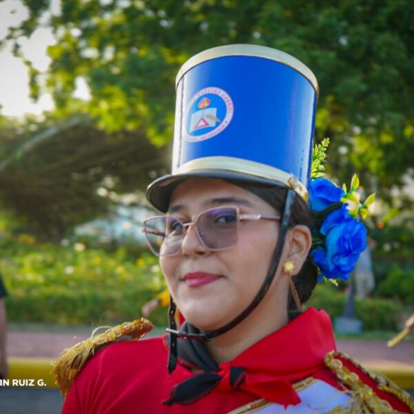 Foto de Caminata 45 aniversario de la Gran Cruzada Nacional de Alfabetización