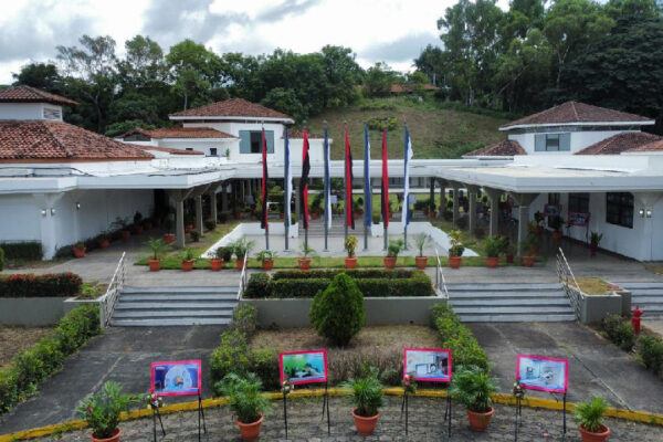 Anuncian inauguración de la primera etapa del Centro Oncológico Nacional Dr. Juan Ignacio Gutiérrez
