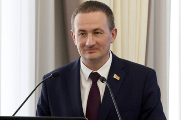 Saludamos al hermano Alexandr Turchin por su reciente nombramiento como Primer Ministro de Belarús