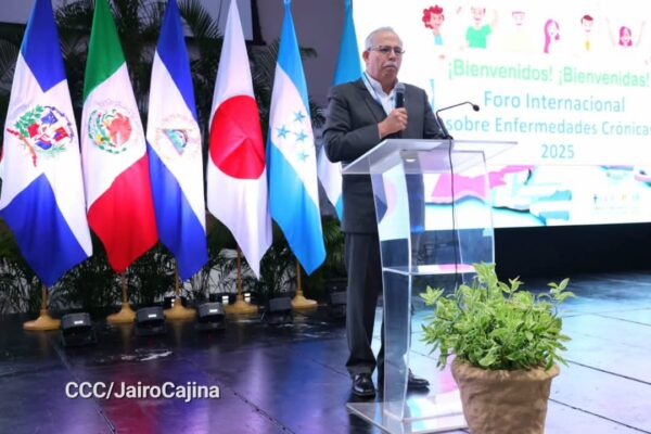 Nicaragua comparte su Modelo de Salud Familiar y Comunitario en Foro Internacional