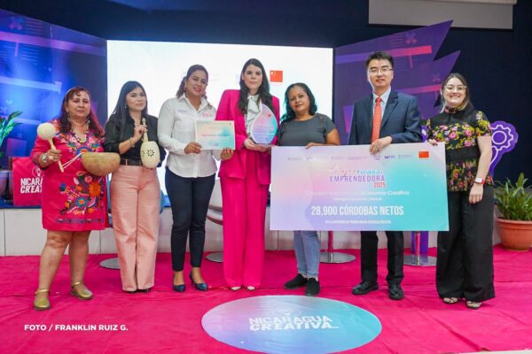 Reconociendo el talento y emprendimiento femenino en Nicaragua