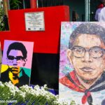 Leonel Rugama Vive: Juventud nicaragüense conmemora su natalicio con poesía y flores