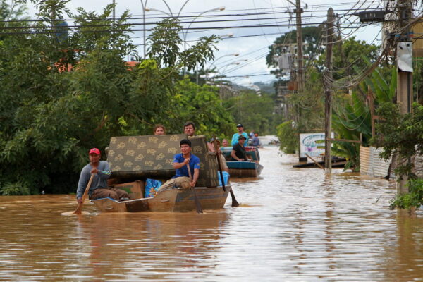 Bolivia enfrenta estragos por intensas lluvias: 42 fallecidos y miles de familias afectadas