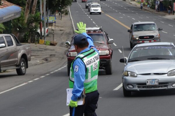 Vacaciones Seguras: Recomendaciones de la Policía Nacional