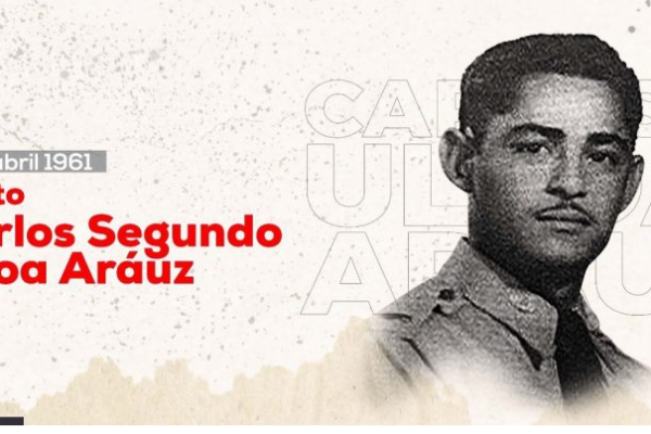 Homenaje al Capitán Carlos Ulloa