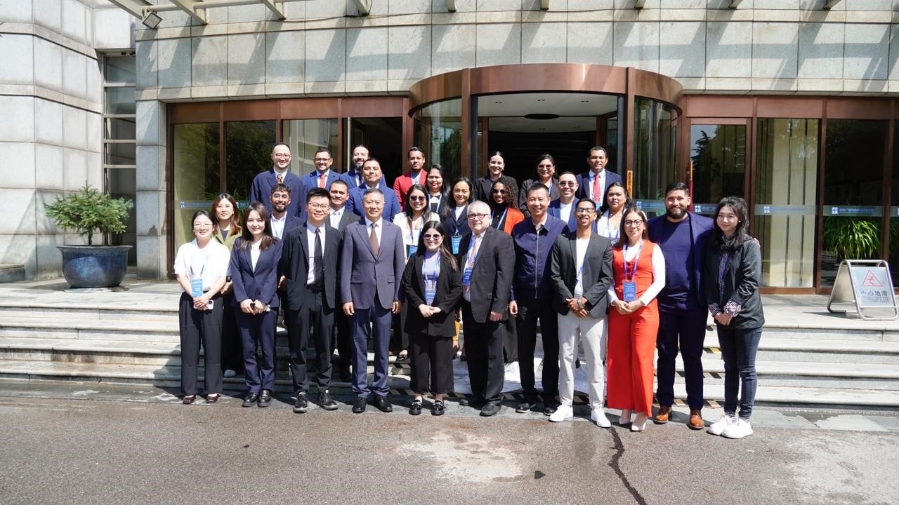 Delegación de Comunicadores Sandinistas participa en seminarios de comunicación en la República Popular China