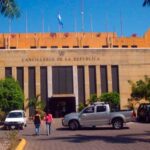 DESDE NUESTRA DIGNIDAD NACIONAL, NOS RETIRAMOS DE LA UNESCO!