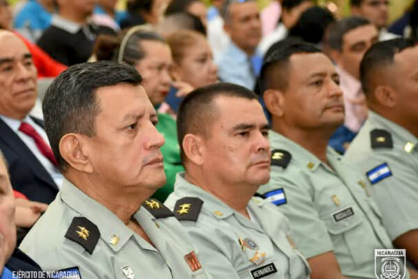Universidad de Defensa de Nicaragua participa en encuentro educativo nacional