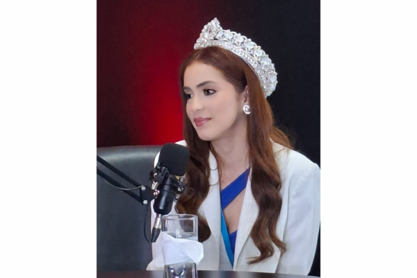 La historia de Natalia López, una reina que inspira con su amor al folclore