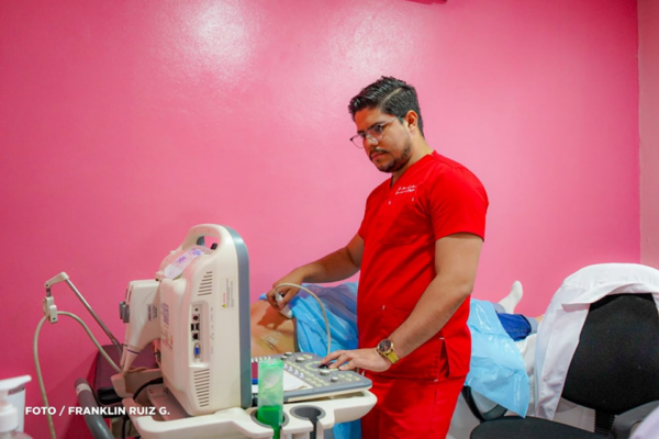 MINSA organiza feria de salud en Centro de Atención a Mujeres “Ligia Altamirano”